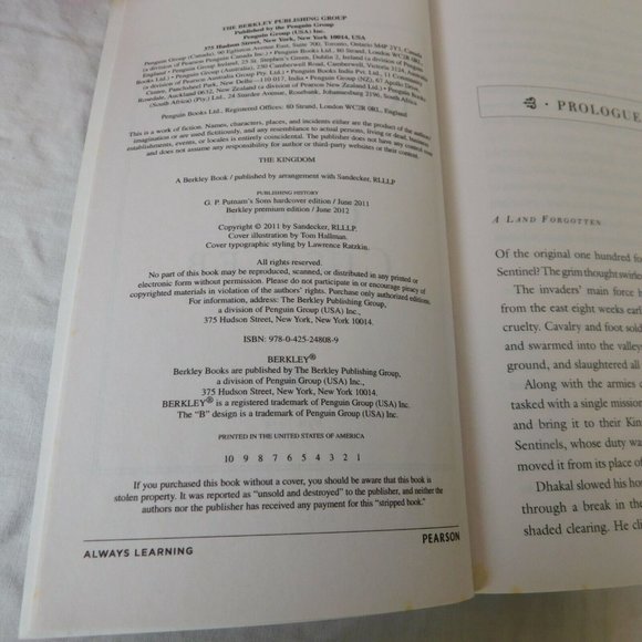 Lot of 3 Clive Cussler PB Valhalla Rising Dirk Pitt Kingdom Fargo Mirage Oregon - Picture 10 of 10